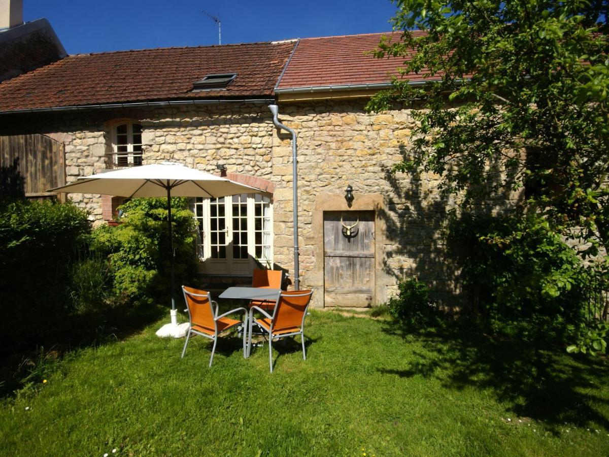 Holiday Home In Saizy With Patio Vignol Dış mekan fotoğraf